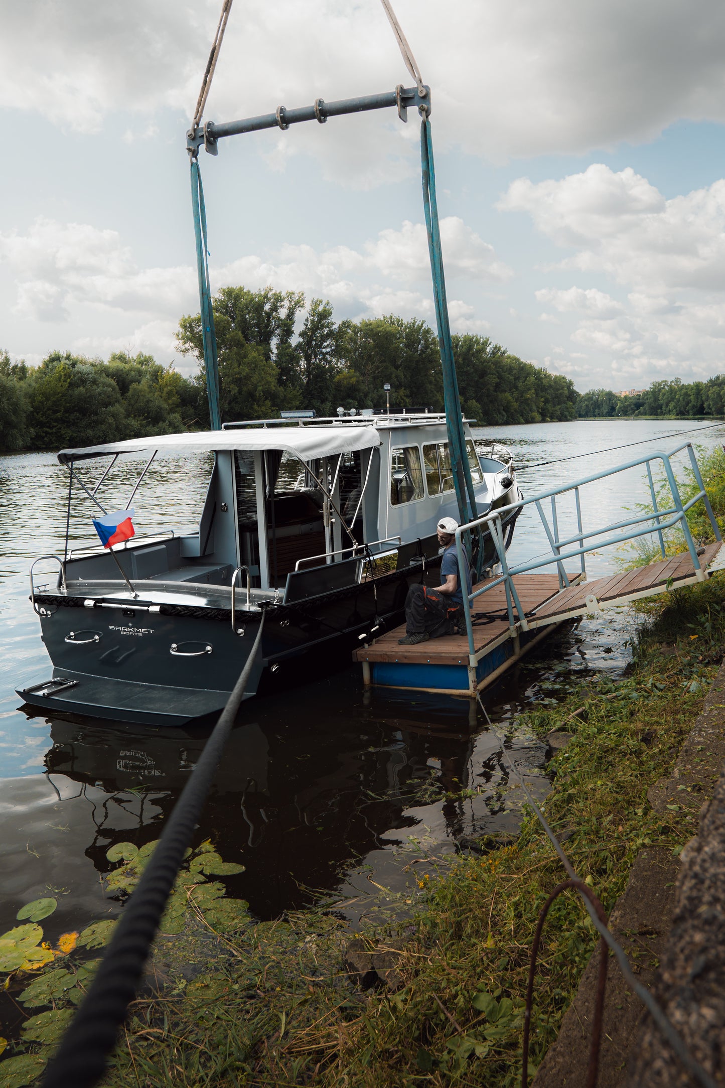 Barkmet Boats - Motor-Yacht Jantar-98