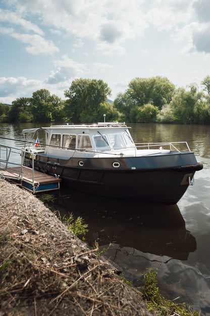 Barkmet Boats - Motor-Yacht Jantar-98