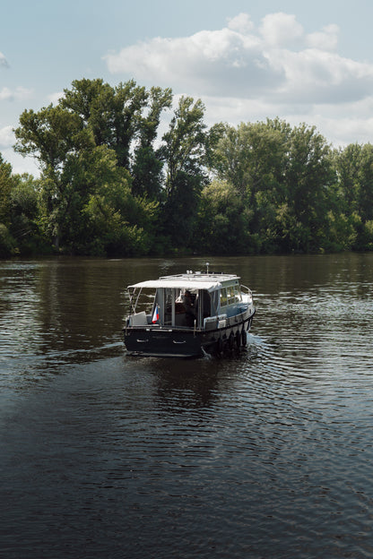 Barkmet Boats - Motor-Yacht Jantar-98