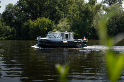 Barkmet Boats - Motor-Yacht Jantar-98