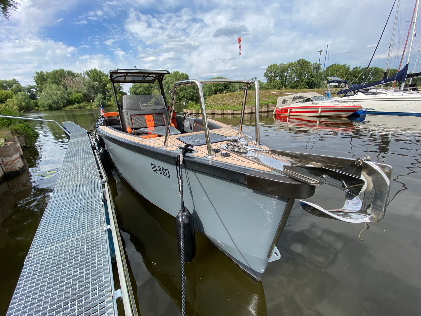 Barkmet Boats - Motorboat Apex 720